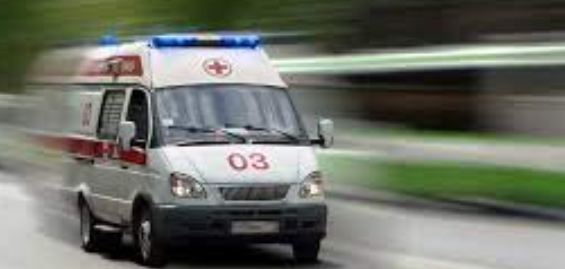 В Хадыженске два человека погибли при падении параплана на автомобиль